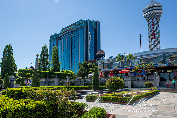Niagara Falls