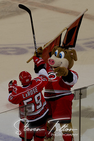Carolina vs Ottawa