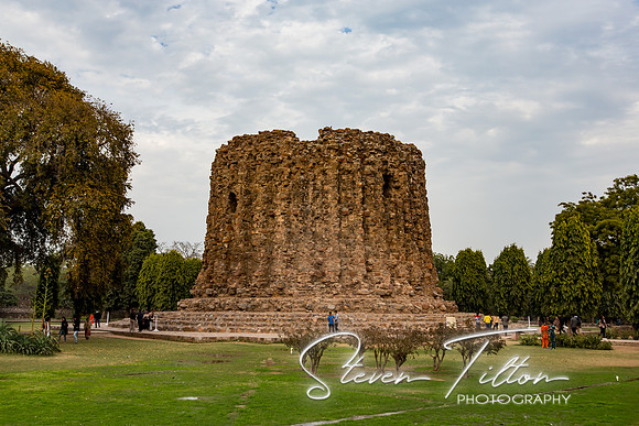 Alai Minar within Qutab Minar