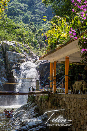 Los Arcos Mismaloya & Quimixto, Mexico