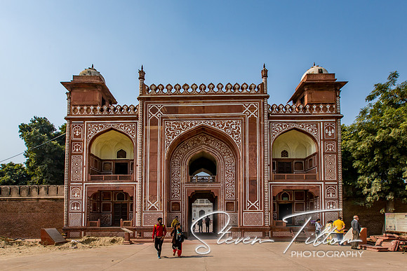 Entrance gate to the Tomb of I'timad-ud-Daulah