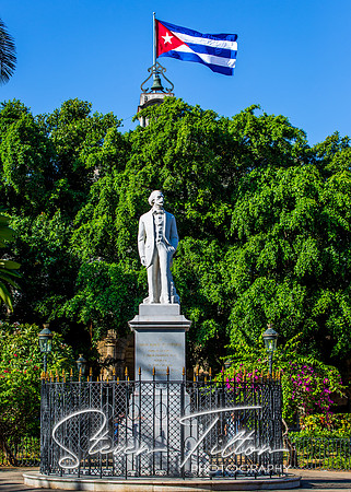 Plaza de Armas Havana Cuba