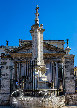 Plaza de Armas Havana Cuba