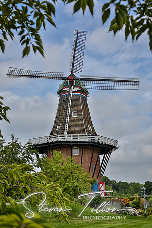 Windmill Island Gardens