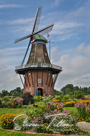 Windmill Island Gardens