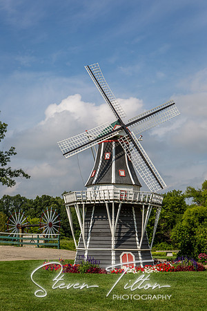 Windmill Island Gardens