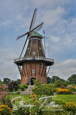 Windmill Island Gardens