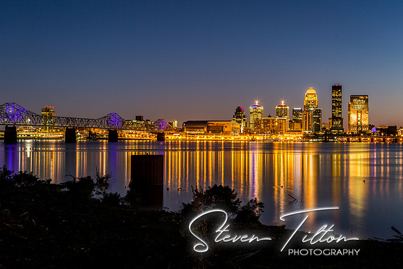 Louisville, Kentucky Skyline