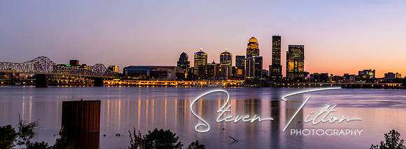 Louisville, Kentucky Skyline