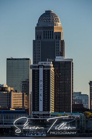 Louisville, Kentucky Skyline