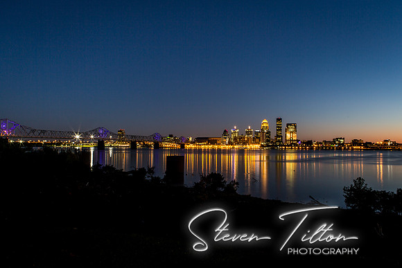 Louisville, Kentucky Skyline