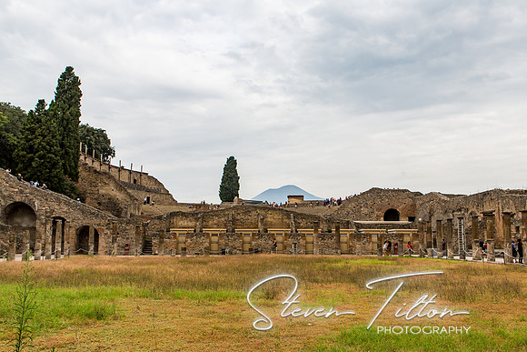 Quadriportico of the Theatre of Pompeii