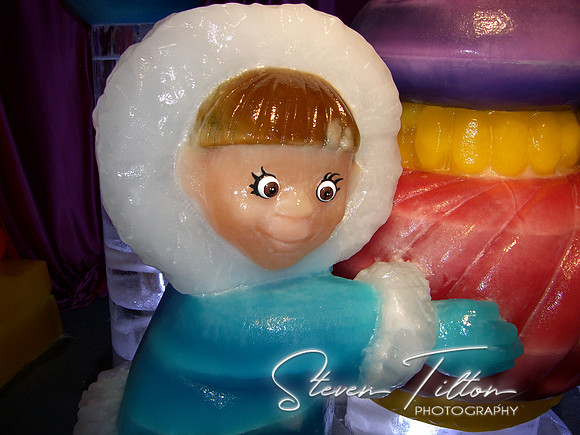 Eskimo sculpture
