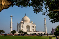 The Taj Mahal - 2 Minarets