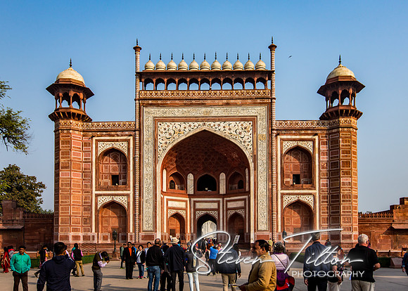 The Great Gate leading to The Taj Mahal.