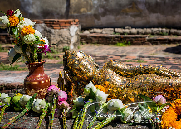 Reclinging Buddha