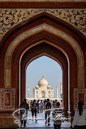 The Great Gate leading to The Taj Mahal.