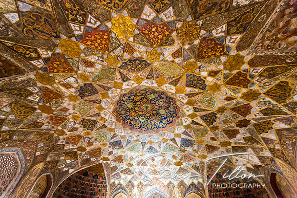Inside chamber of the Tomb of I'timad-ud-Daulah