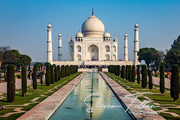 Water Channels leading to The Taj Mahal.