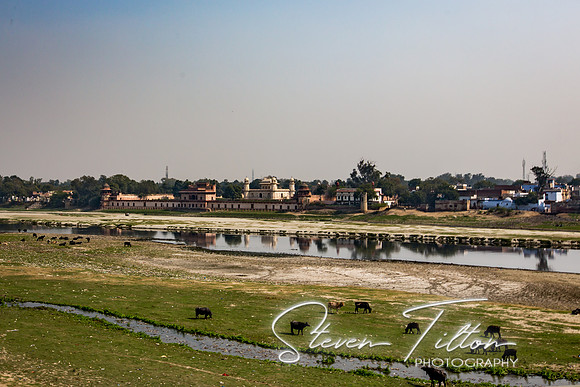 Tomb of I'timad-ud-Daulah viewed from the bridge over the river.